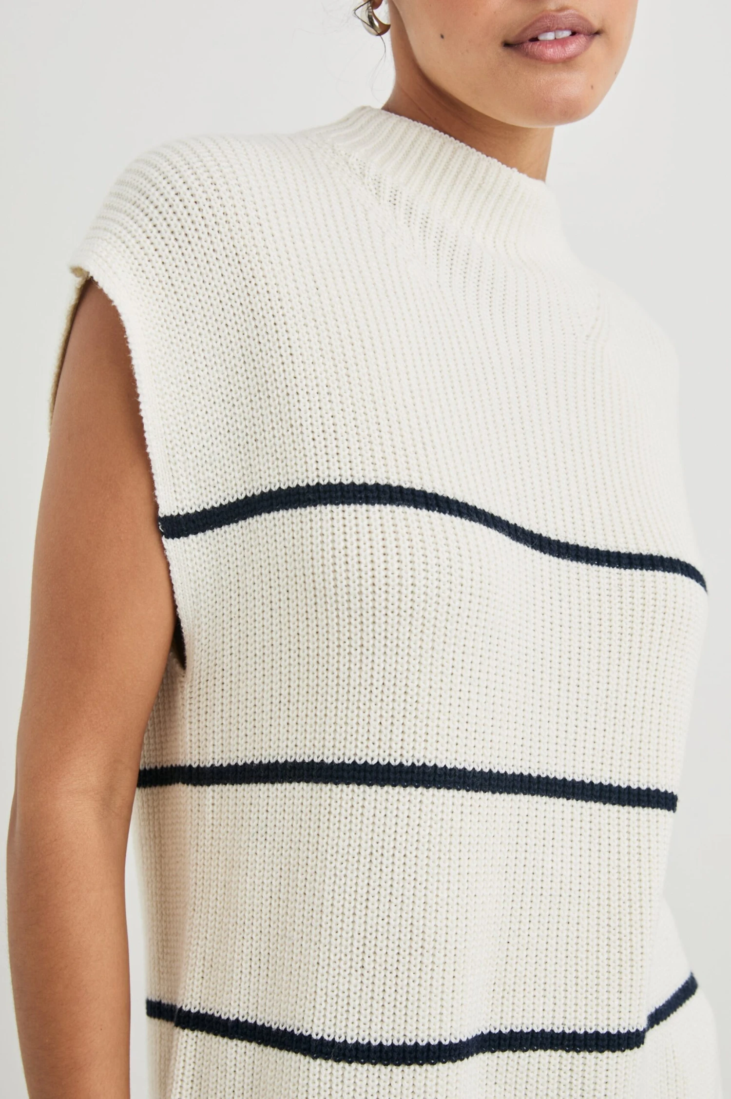 RAILS ETTA SWEATER - IVORY NAVY STRIPE 4 RAILS ETTA SWEATER - IVORY NAVY STRIPE - Image 2