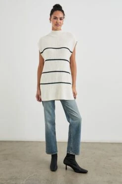 RAILS ETTA SWEATER - IVORY NAVY STRIPE 10 RAILS ETTA SWEATER - IVORY NAVY STRIPE -Rails ETTA IVORY NAVY STRIPE 3