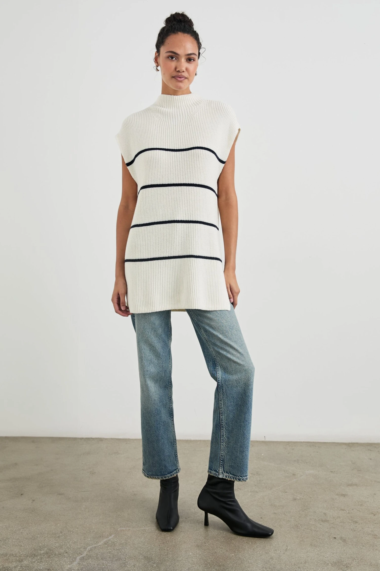 RAILS ETTA SWEATER - IVORY NAVY STRIPE 6 RAILS ETTA SWEATER - IVORY NAVY STRIPE - Image 4