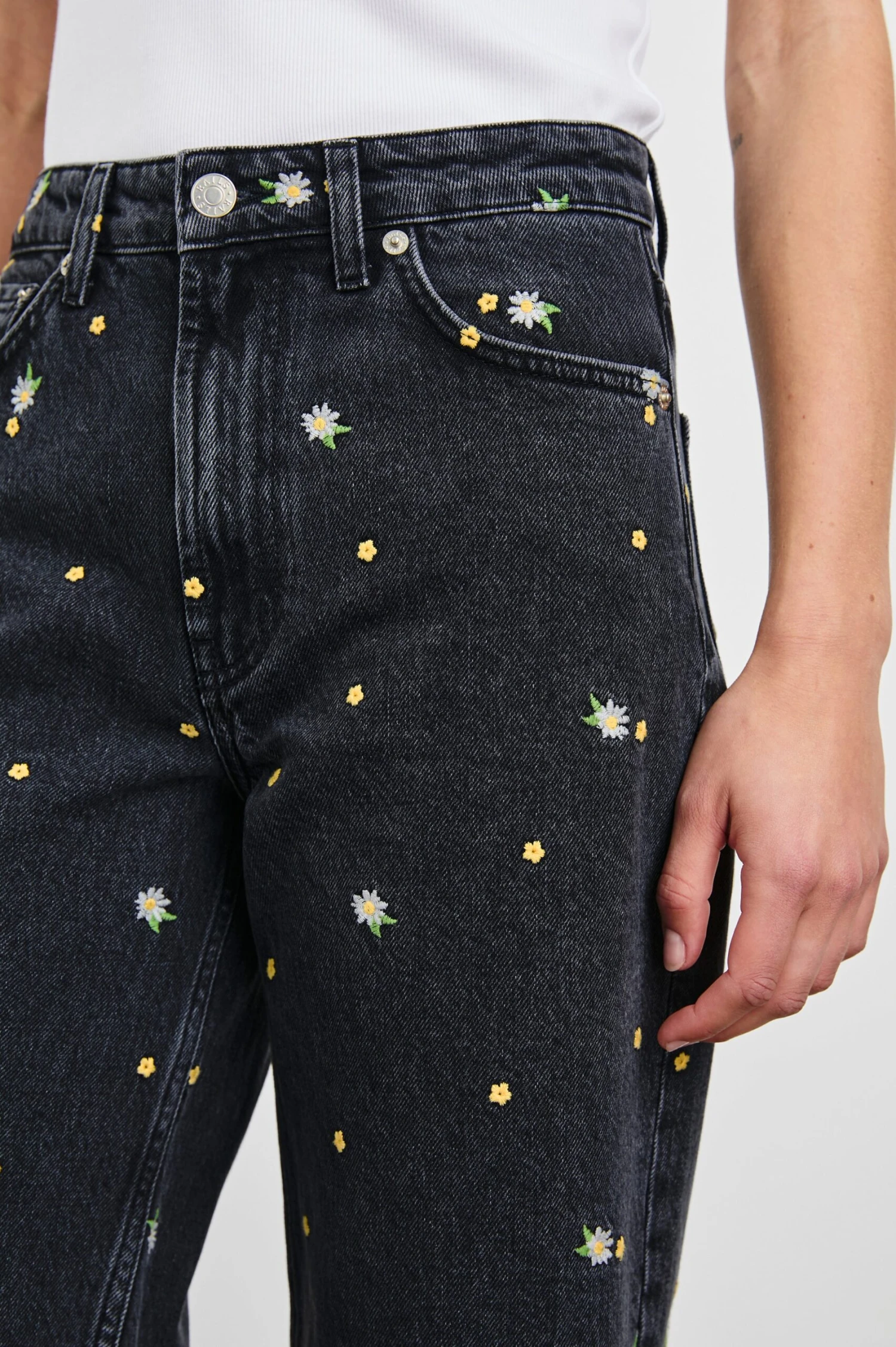 RAILS GETTY CROP WIDE LEG - ASH BLACK FLORAL 4 RAILS GETTY CROP WIDE LEG - ASH BLACK FLORAL - Image 2