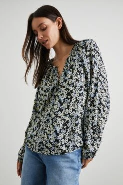 RAILS INDI TOP - MIDNIGHT MEADOW FLORAL 9 RAILS INDI TOP - MIDNIGHT MEADOW FLORAL -Rails INDI MIDNIGHT MEADOW FLORAL 4