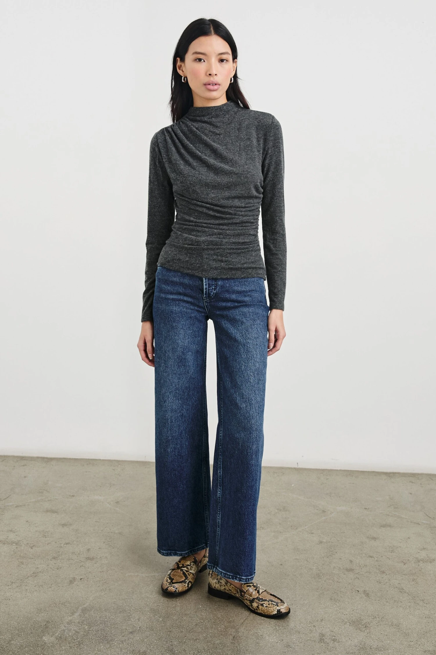 RAILS JOELLE TOP - CHARCOAL 6 RAILS JOELLE TOP - CHARCOAL - Image 4