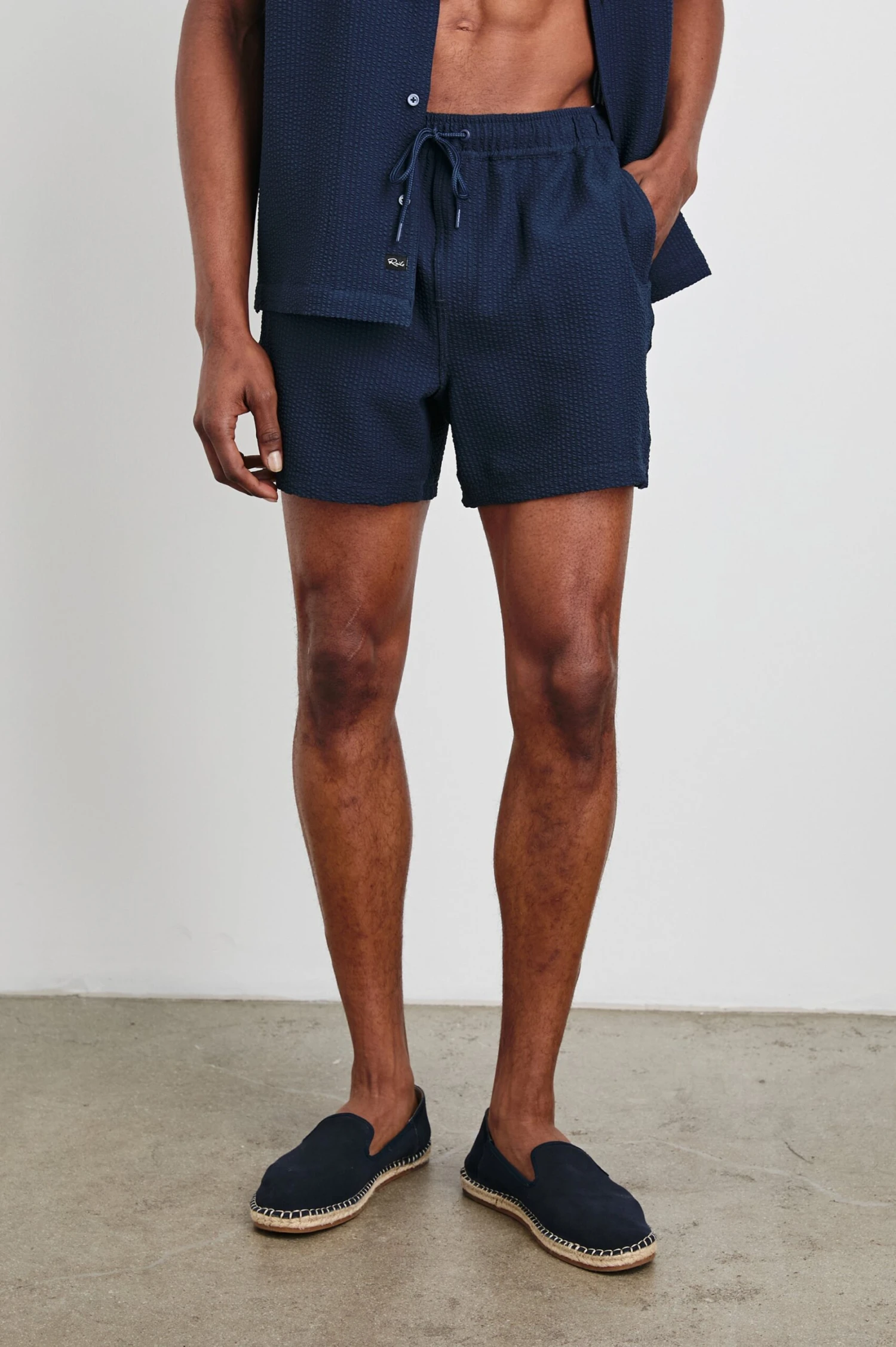 RAILS LA BREA SWIM SHORT - NAVY SEERSUCKER 3 RAILS LA BREA SWIM SHORT - NAVY SEERSUCKER