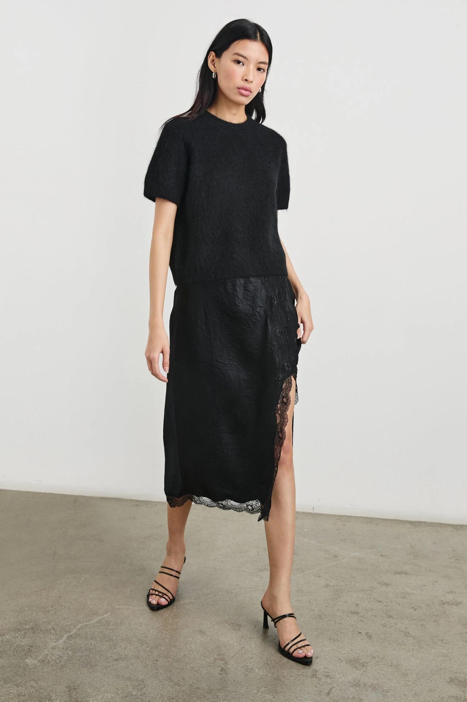 RAILS RYLAN SKIRT - BLACK CRINKLE 6 RAILS RYLAN SKIRT - BLACK CRINKLE - Image 4