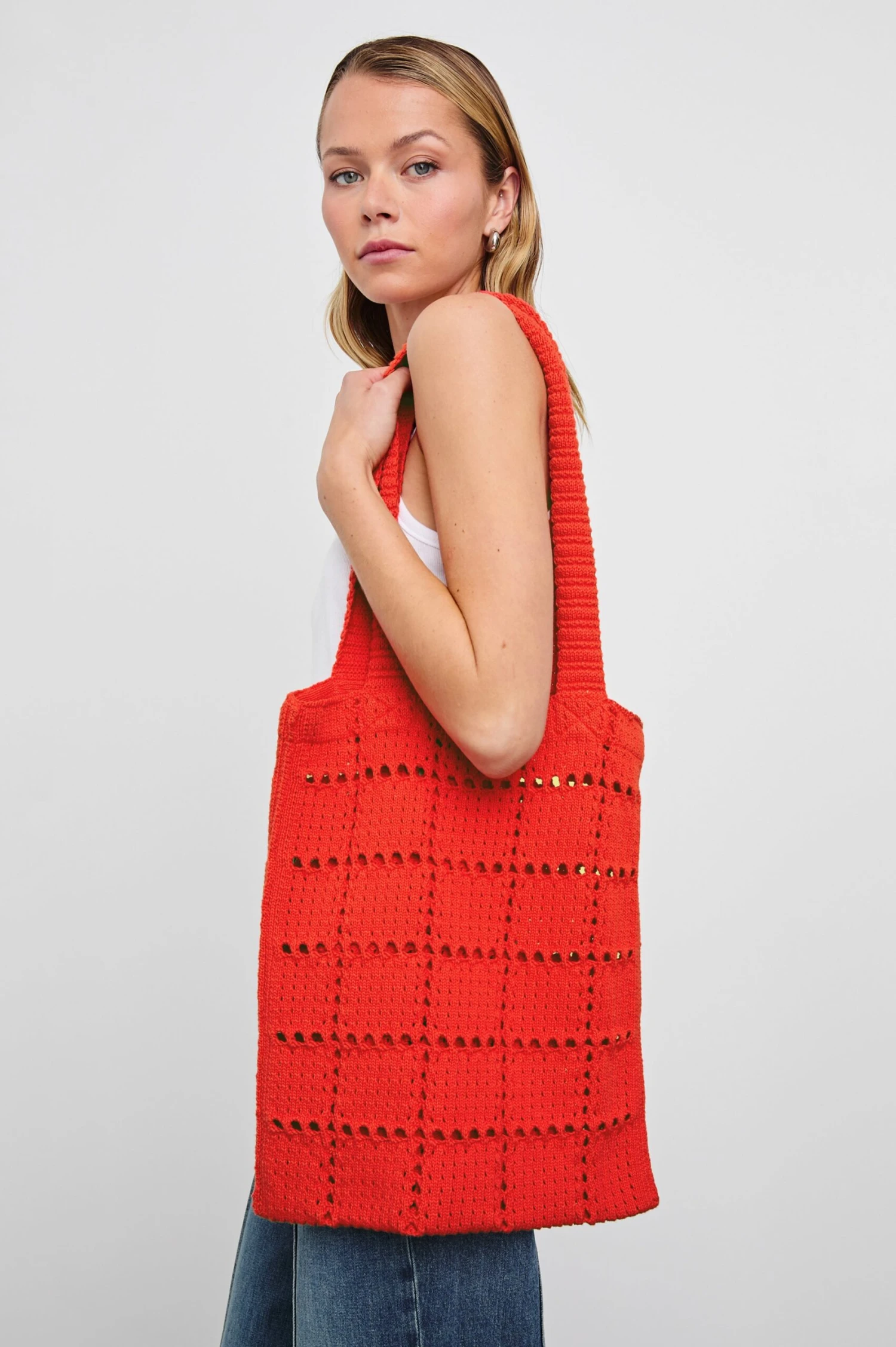 RAILS CROCHET TOTE - CHERRY 3 RAILS CROCHET TOTE - CHERRY